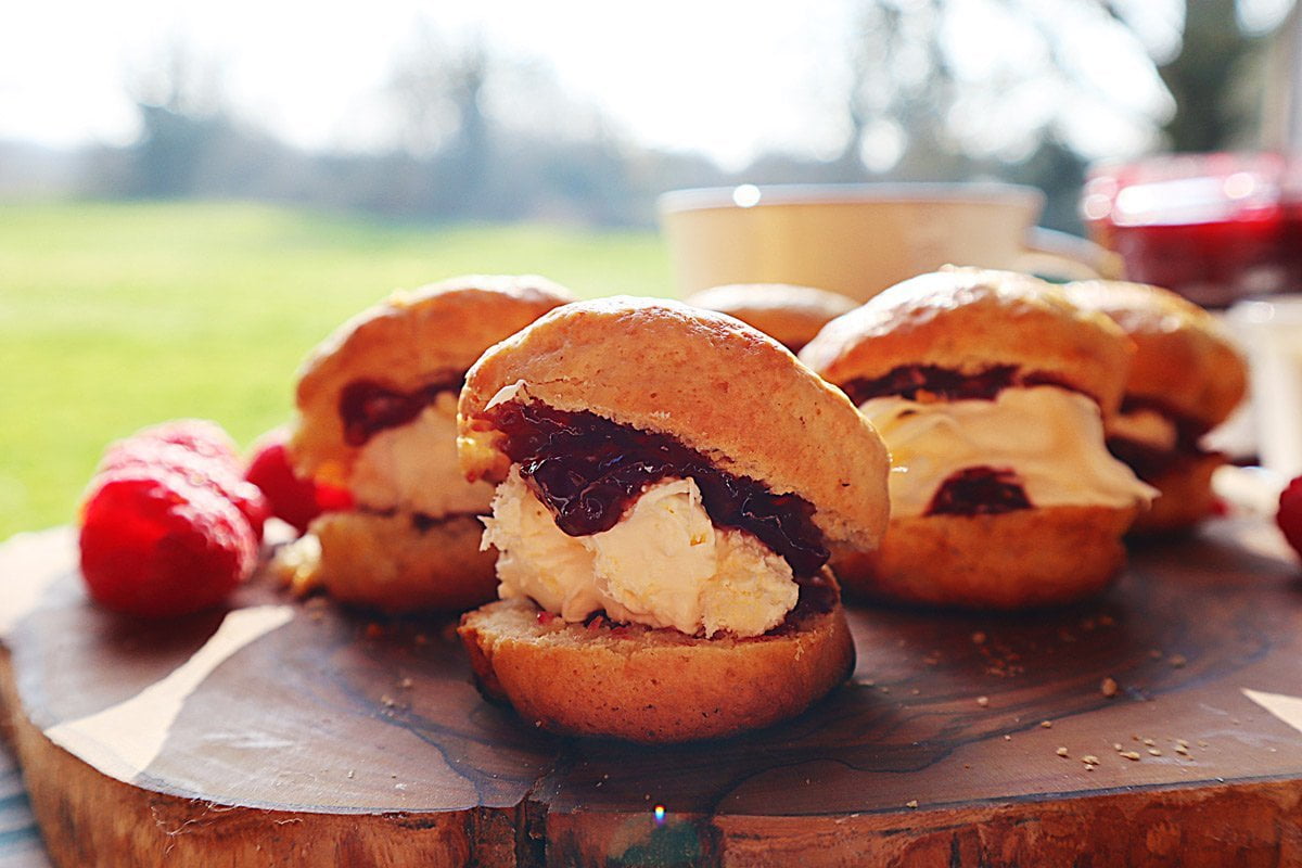 Mini Omnia Scones — Vanlife Eats